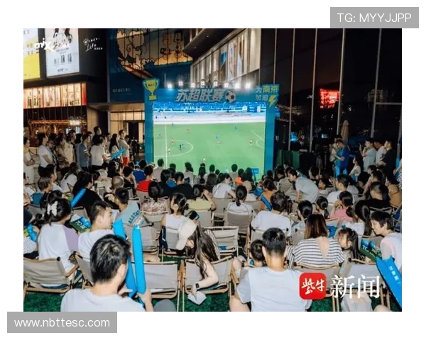 足球比赛直播拍摄技巧全面解析助你提升转播质量与观众体验 足球比赛直播拍摄技巧全面解析助你提升转播质量与观众体验