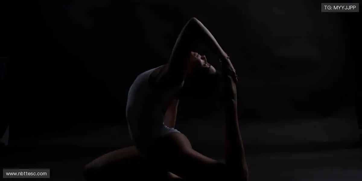 🎧互动弹幕，和千万球迷一起嗨翻全场！